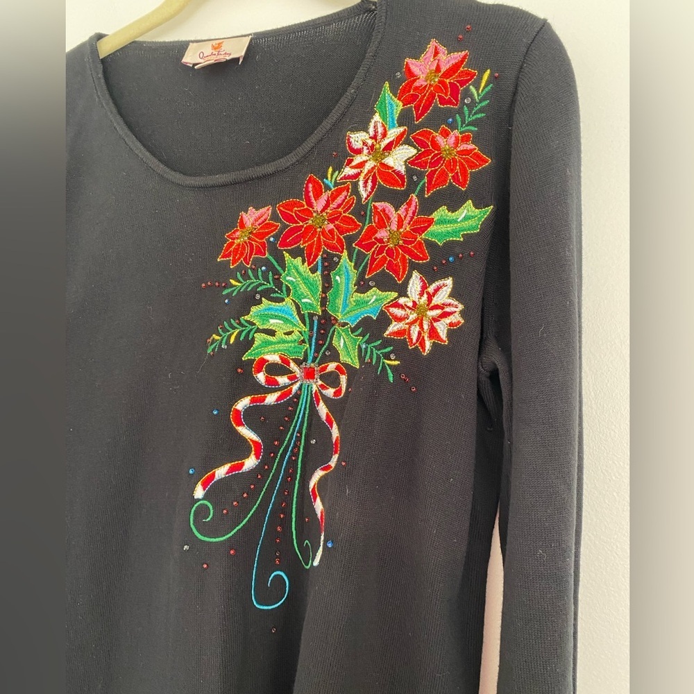 Vntg Quacker Factory Black Poinsettia Christmas Sweater Small Embroidery Beaded